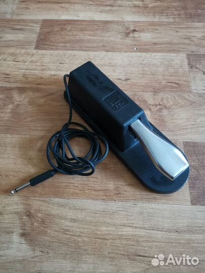 Синтезатор Yamaha PSR-E433