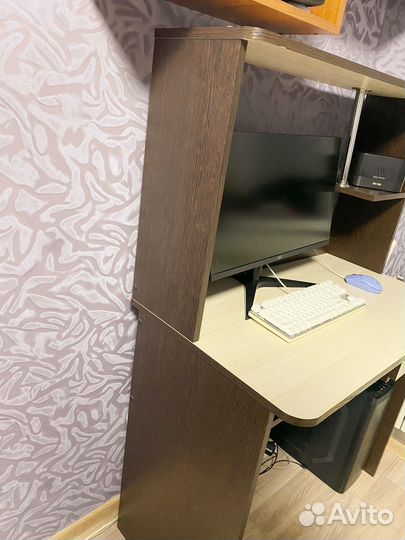 Письменный стол для школьника бу