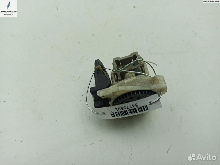 Активатор (привод) замка багажника 501380 на Renault Scenic I (1996-2003)