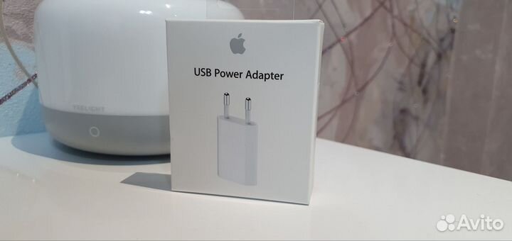 Зарядное устройство на iPhone