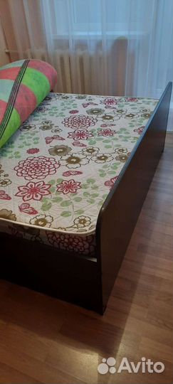 Спальный гарнитур бу