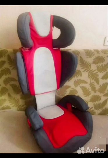 Автомобильное кресло chicco 15-36 kg