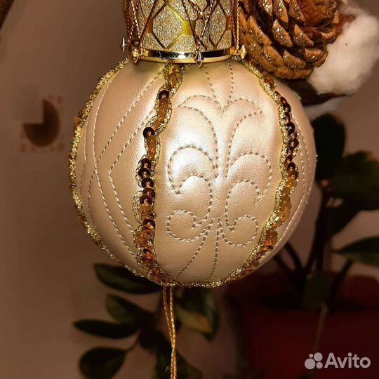 Новогодние шары ручной работы