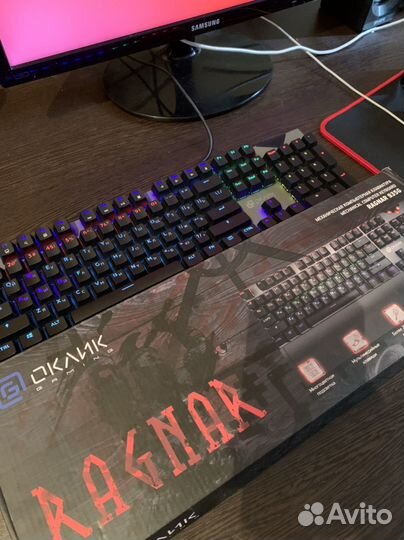 Игровая механическая клавиатура