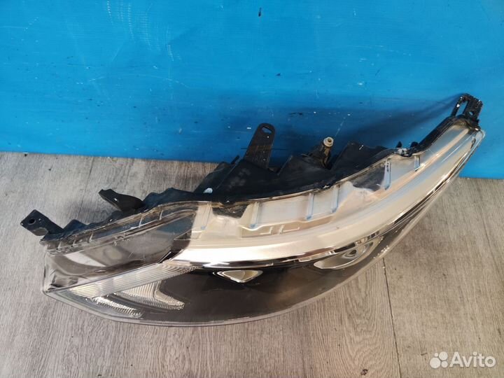 Фара левая Nissan Qashqai 2014-2017