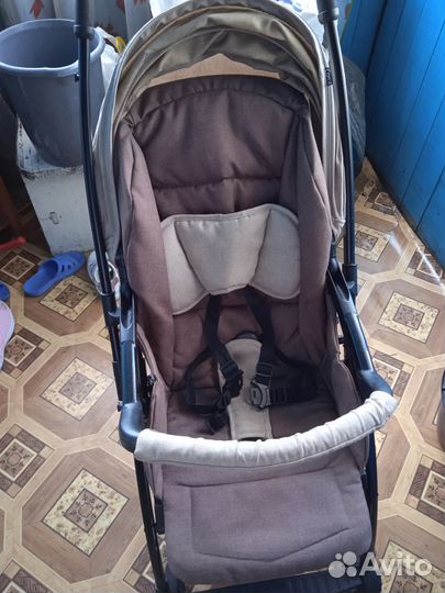 Продам прогулочная коляска