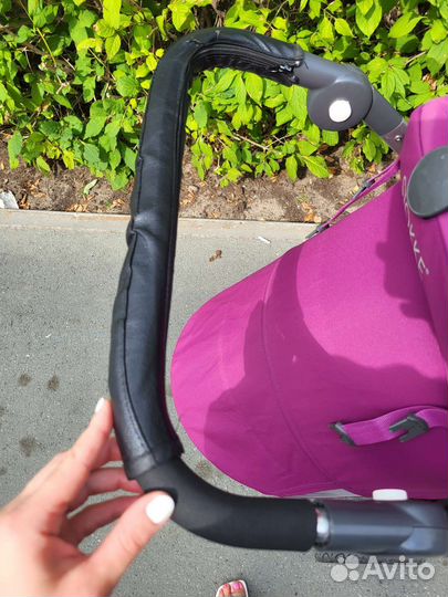 Коляска прогулочная Stokke scoot