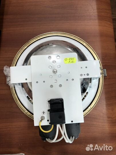 Светильник встраиваемый helios