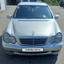 Mercedes-Benz C-класс 1.8 MT, 2002, 300 000 км, с пробегом, цена 595 000 руб.