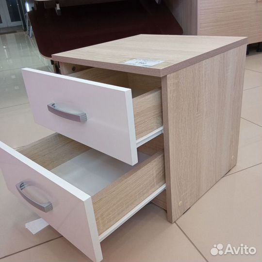 Тумба прикроватная