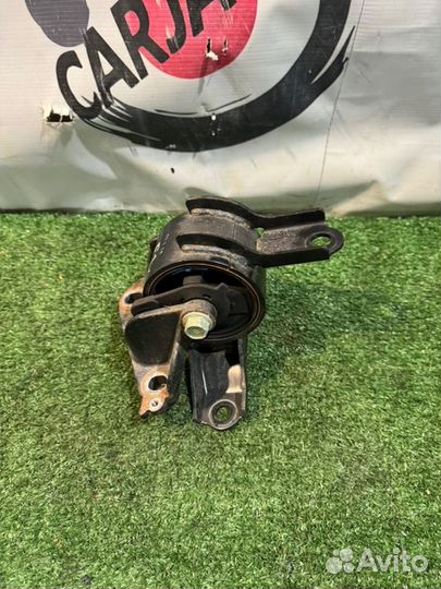 Подушка двигателя передняя левая Honda Stepwgn RP5