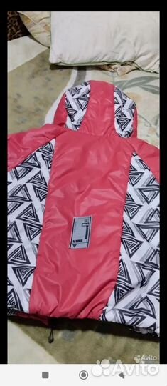 Куртка для девочки 134-140