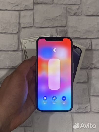 iPhone 12, 64 ГБ