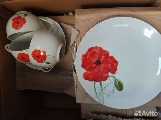 Набор столовой посуды новый