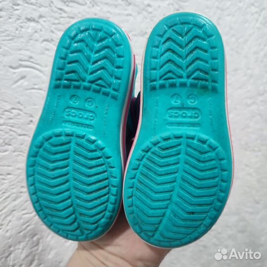 Сандали crocs c7