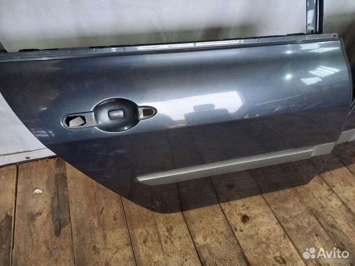 Дверь задняя Renault Megane седан K4MT 760 2005