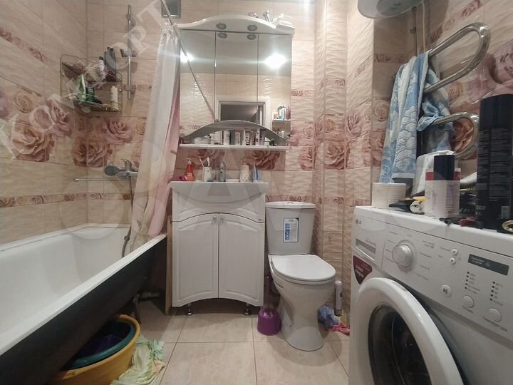 2-к. квартира, 53 м², 1/10 эт.