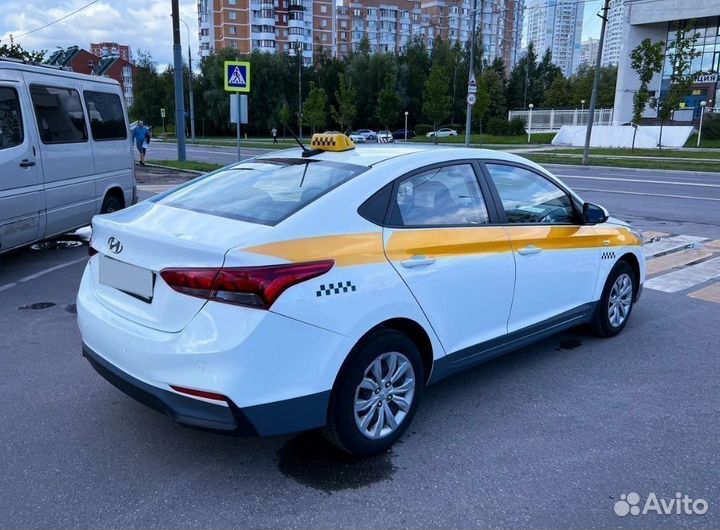 Hyundai Solaris 1.6 AT, 2018, 165 000 км