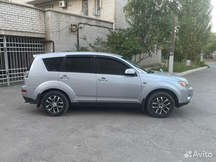 Mitsubishi Outlander 2.4 CVT, 2005, 290 000 км