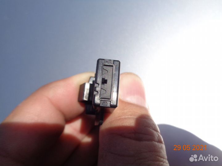 Форсунка омывателя Тойота