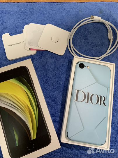 iPhone SE (2020), 64 ГБ