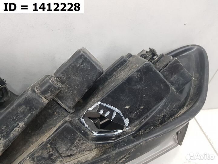 Фонарь дхо передний правый Hyundai Santa Fe