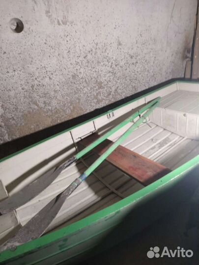 Продам лодку
