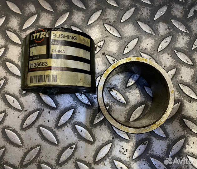 Втулка 213-6683