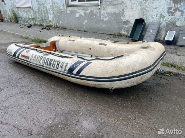 Надувная лодка