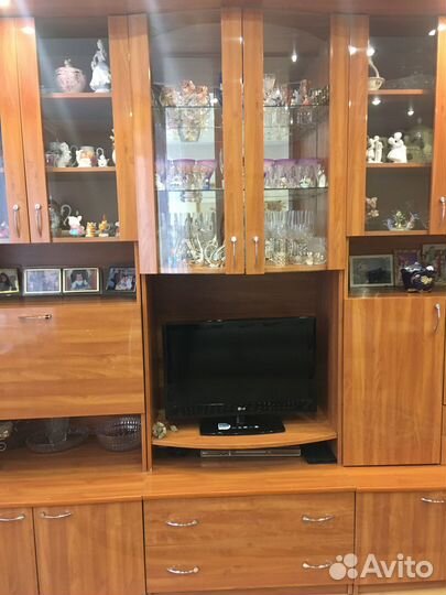 Стенка в гостиную