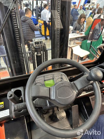 Внедорожный вилочный погрузчик noblelift 2.5тн