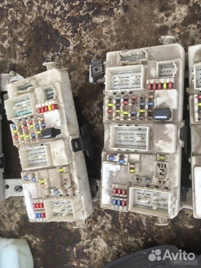 Блок предохранителей Ford Focus 2