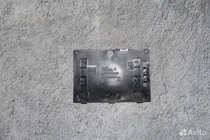 Крышка отсека HDD DNS W253BZ