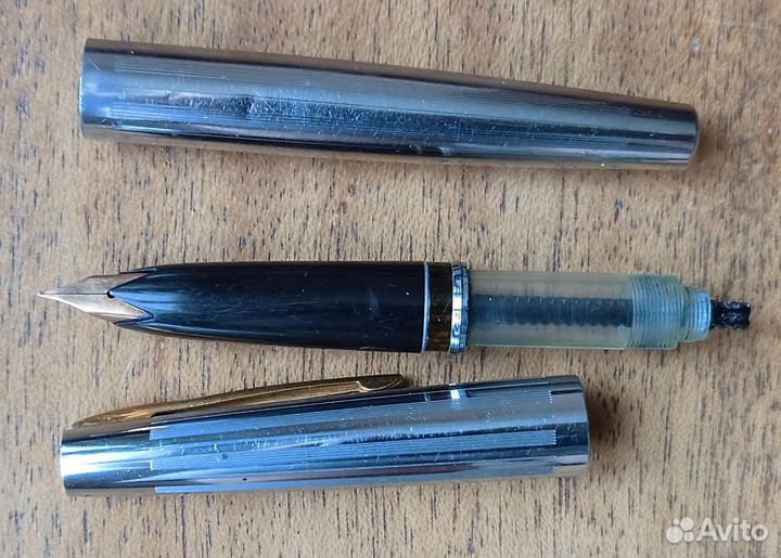 Пeрьeвая авторучка ар-2-1, ар 95 с золотым пером