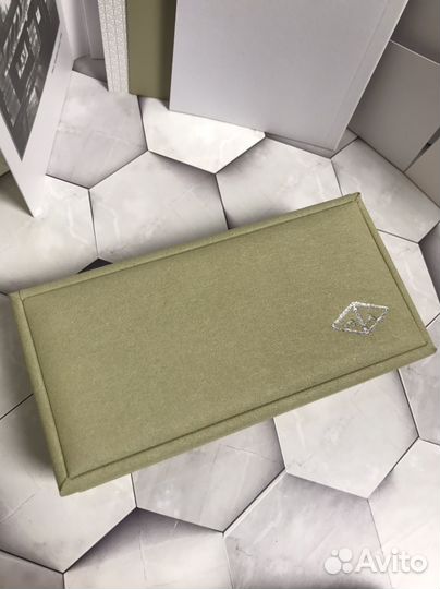Коробка для браслета van cleef