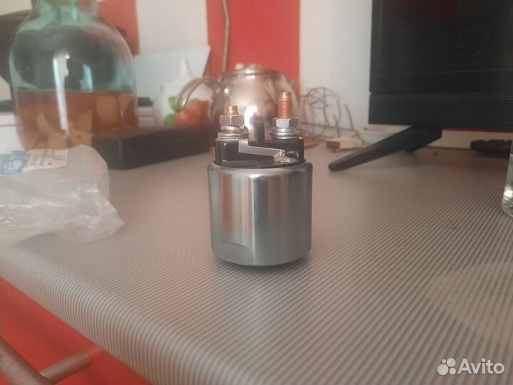 Втягивающее реле стартера kia Sorento