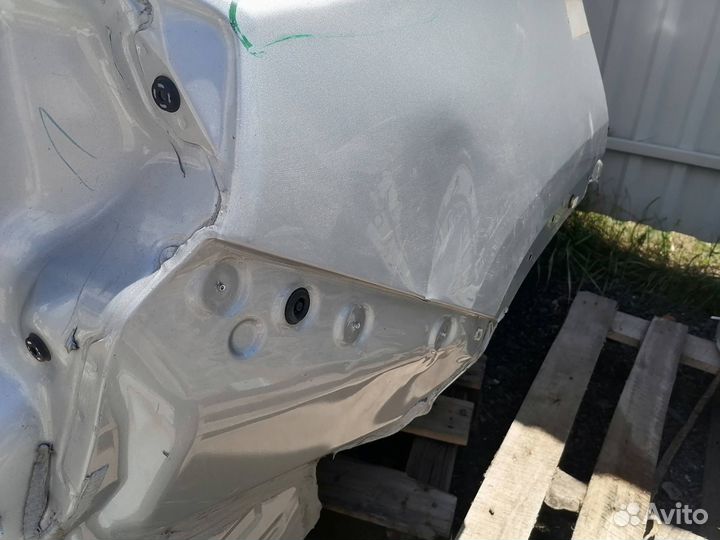 Четверть задняя правая