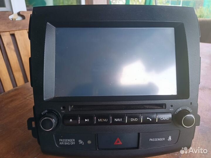 Головное устройство Citroen C-Crosser (2006-2013)