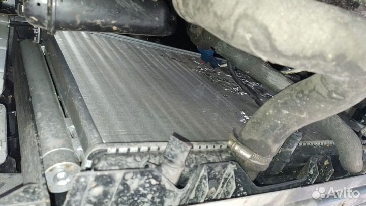 Радиатор охлаждения Peugeot 308 T7