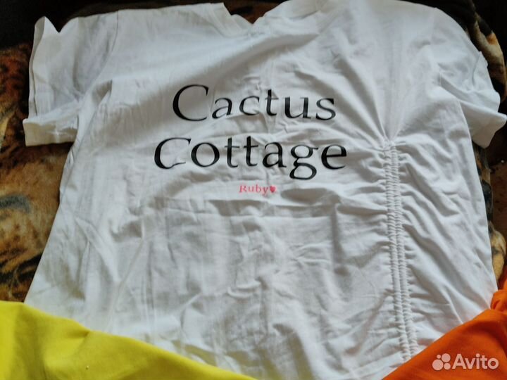 Футболка женская