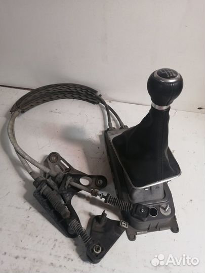 Кулиса c тросами переключения Volkswagen Passat B7