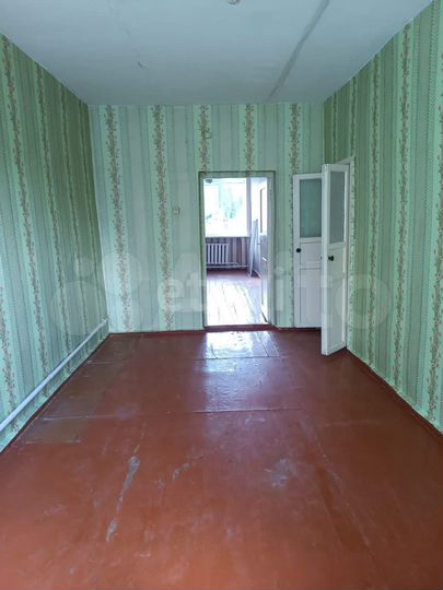 3-к. квартира, 55 м², 1/2 эт.