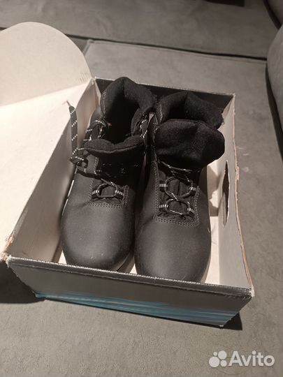 Ботинки для беговых лыж 36