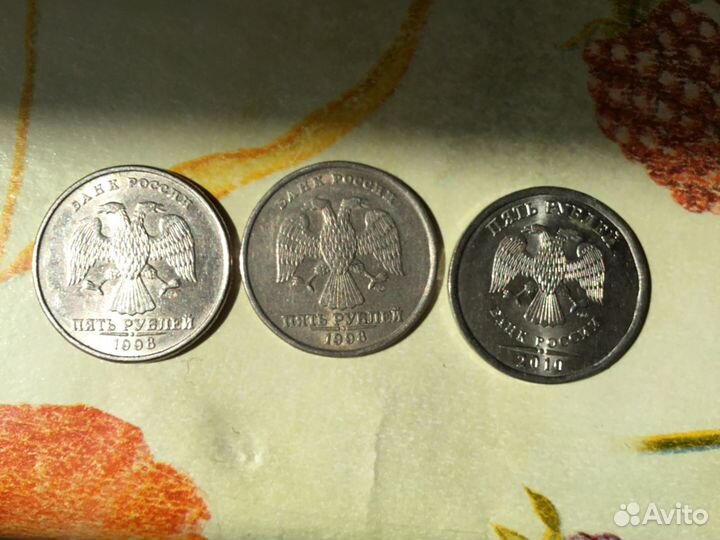 Монеты 10 р 2010 год лмд