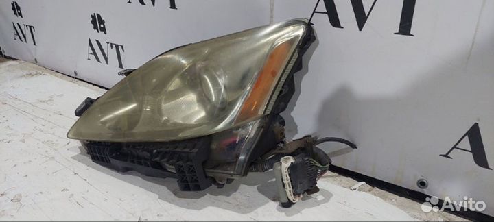 Фара ксеноновая передняя левая Lexus Is250
