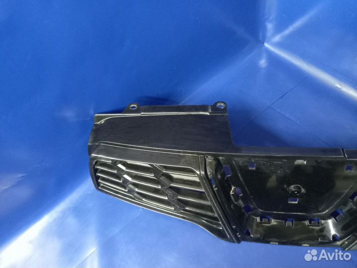 Решетка радиатора Nissan Qashqai I рестайлинг (201