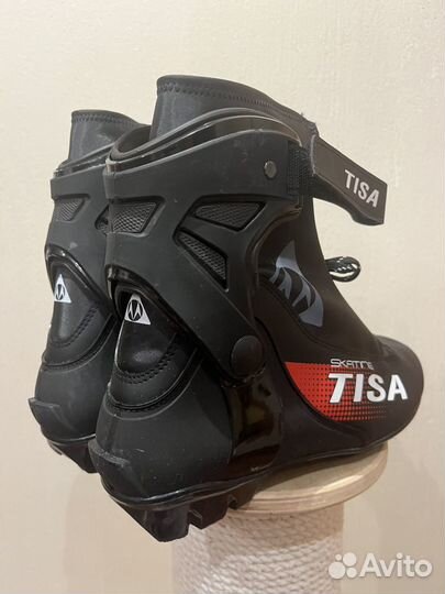 Лыжные ботинки tisa skate