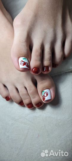Маникюр, педикюр