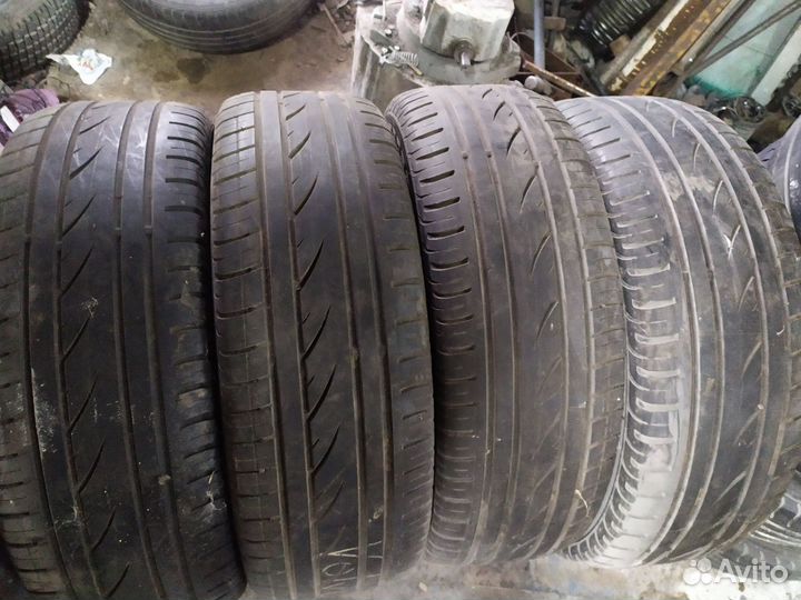 Continental CrossContact LX 235/65 R17