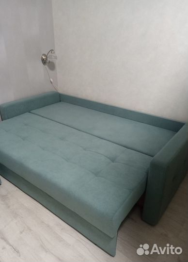 Диван прямой-Еврокнижка с пантографом